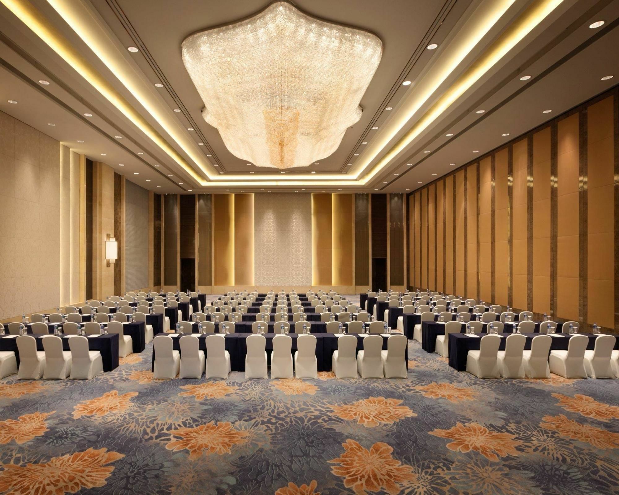 Shangri-La Hefei Exterior photo